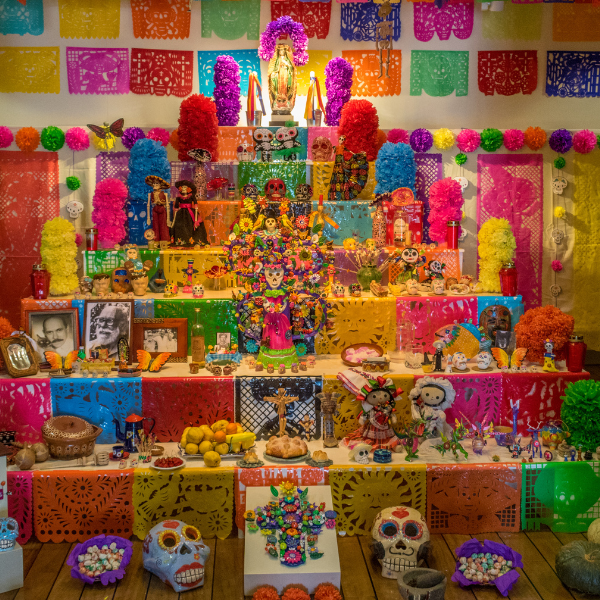 dia-muertos-fiestas-importantes-mexico-tradiciones-costumbres-pb