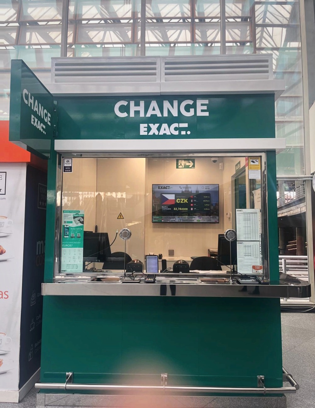 Oficina de cambio Exact Change en Estacion AVE Atocha - Hall de llegadas (Planta Primera)