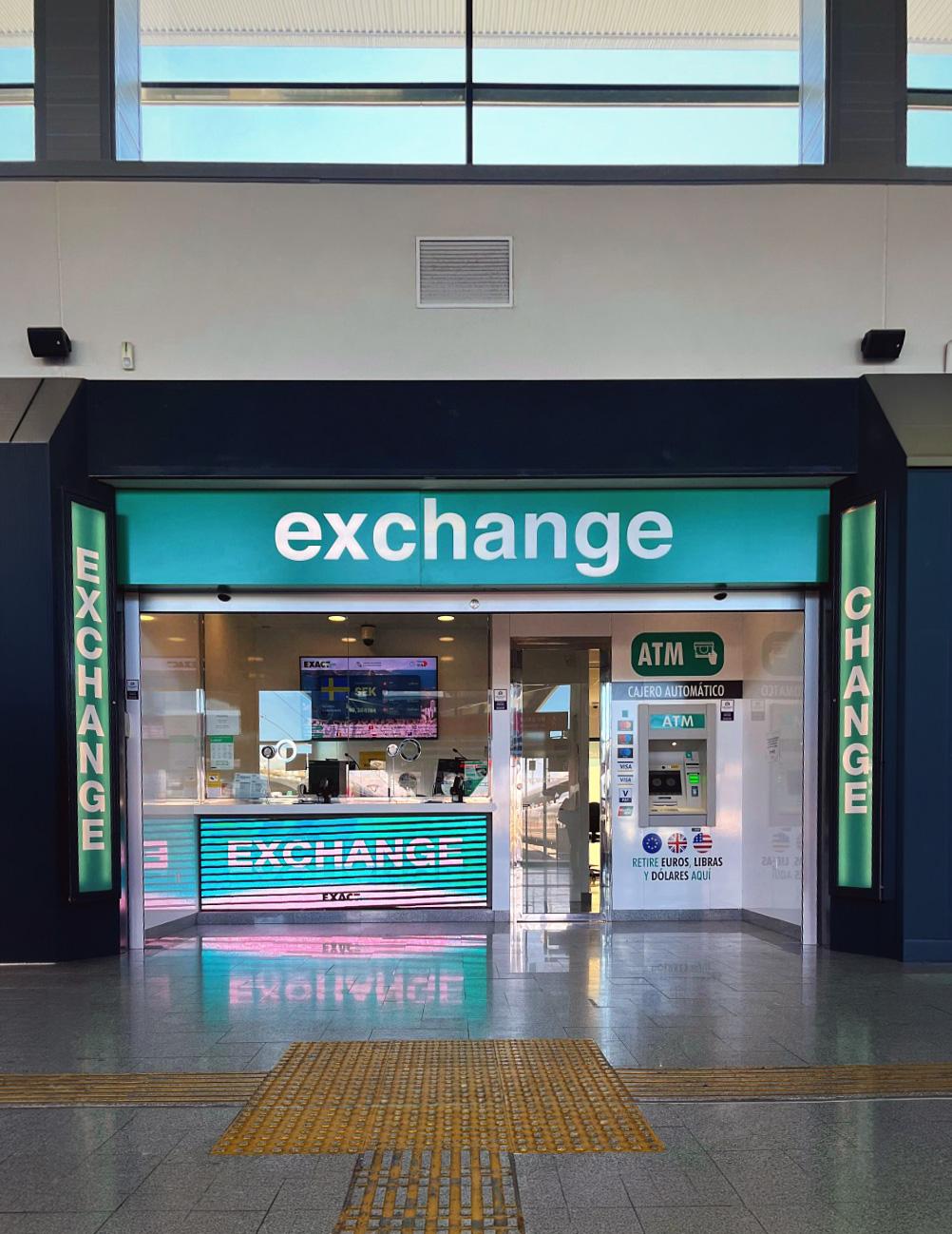 Oficina de cambio Exact Change en Estación ADIF Alta Velocidad Granada