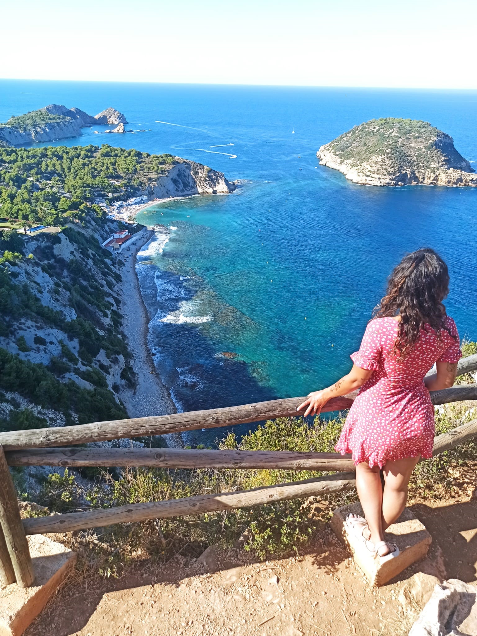 javea-alicante-entrevista-miss-wanderlustt-travelblogger-instagram