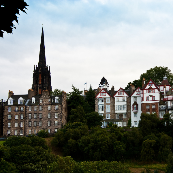 edimburgo-mejores-destinos-para-viajar-por-europa-premios-travelers-choice-pb