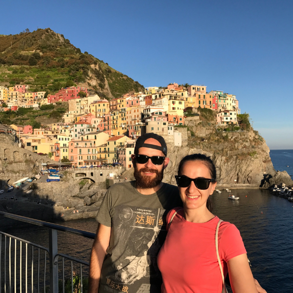 cinque-terre-italia-muero-por-viajar-travel-couple