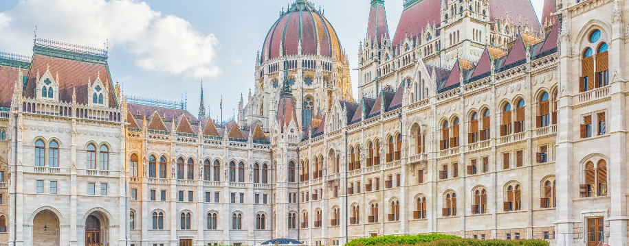 ¿Dónde cambiar euros a florines húngaros en Budapest
