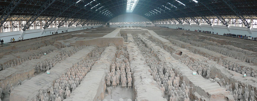 panoramica-del-mausoleo-terracota-pb.jpg